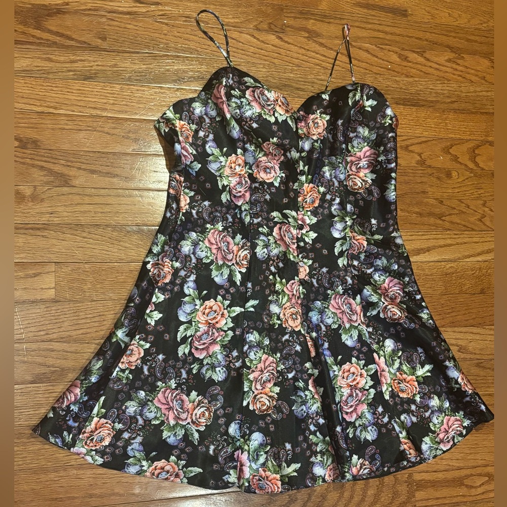 Vintage whimsigoth Victorias Secret satin floral slip dress Gold Label Medium - Picture 7 of 16